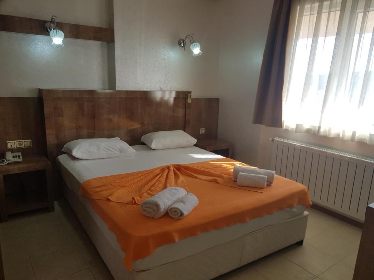 My Solmaz Hotel Cesme Bagian luar foto
