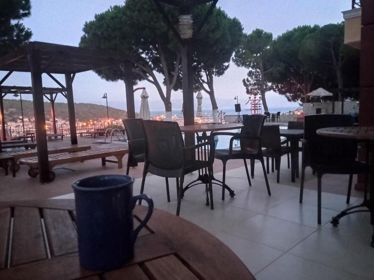 My Solmaz Hotel Cesme Bagian luar foto