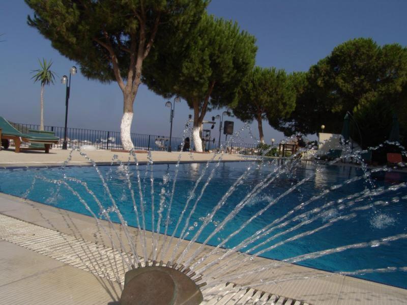 My Solmaz Hotel Cesme Bagian luar foto