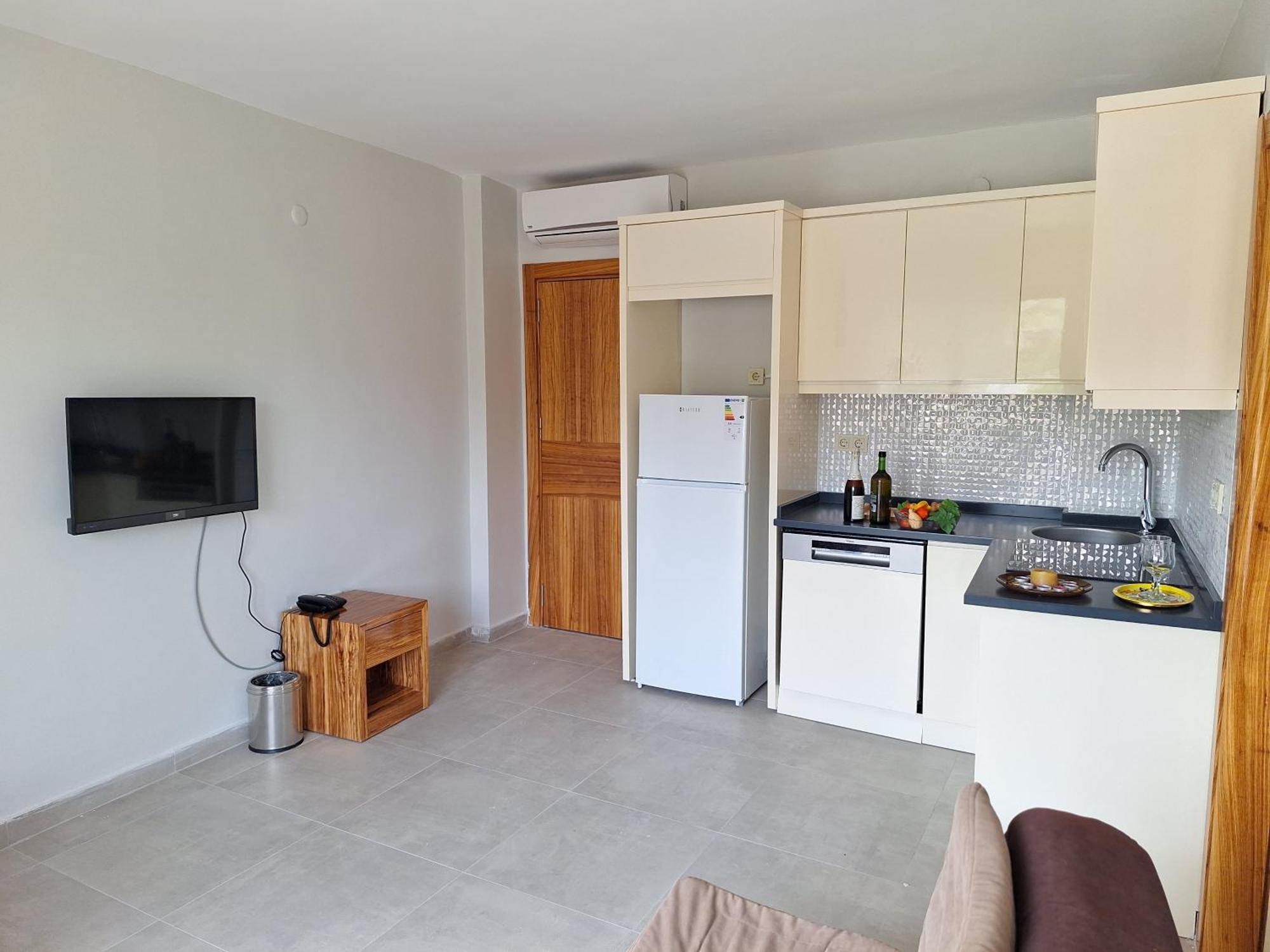 My Solmaz Hotel Cesme Bagian luar foto
