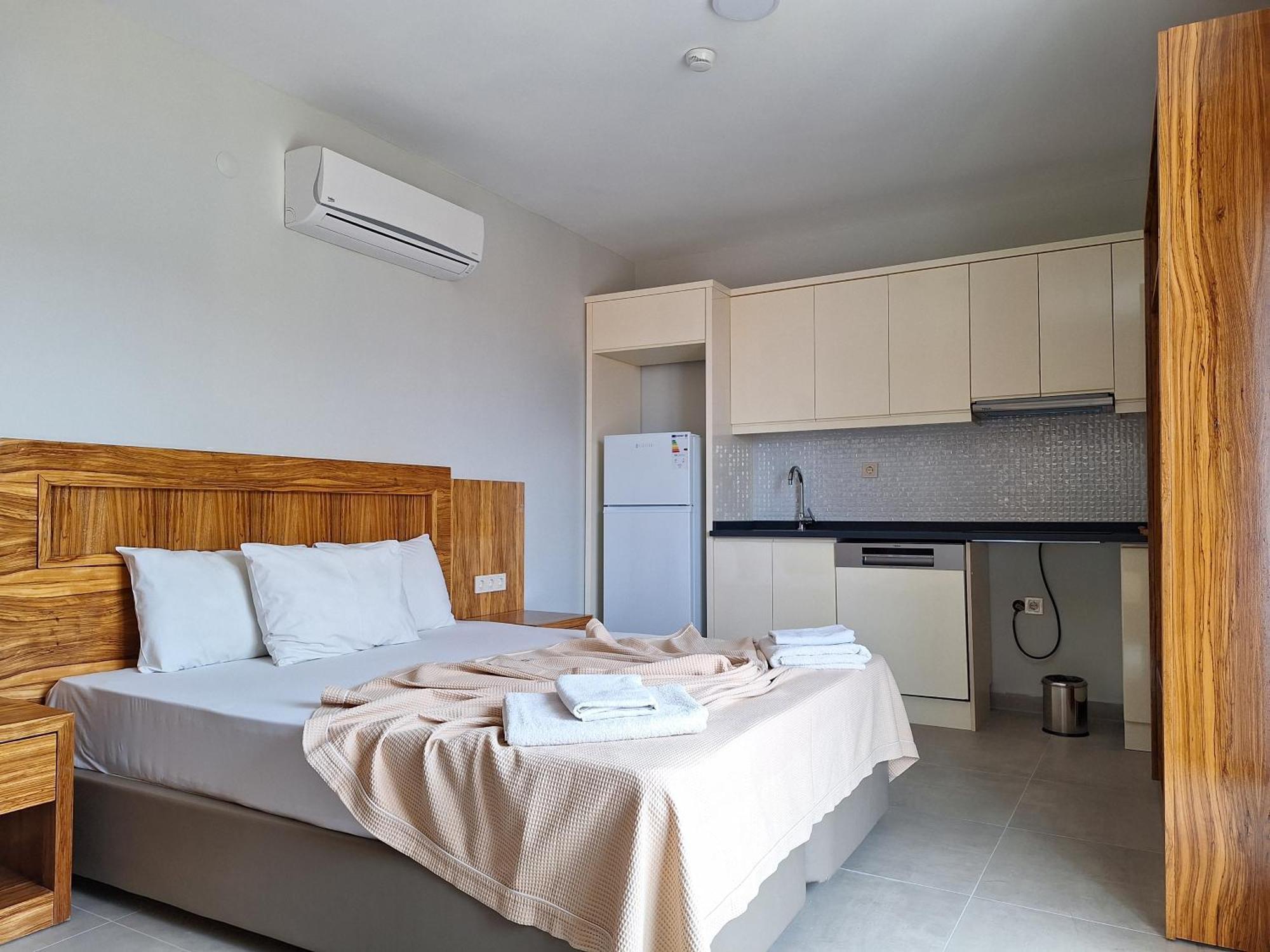 My Solmaz Hotel Cesme Bagian luar foto